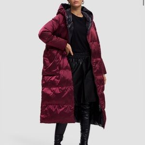 Maxi hooded coat size L